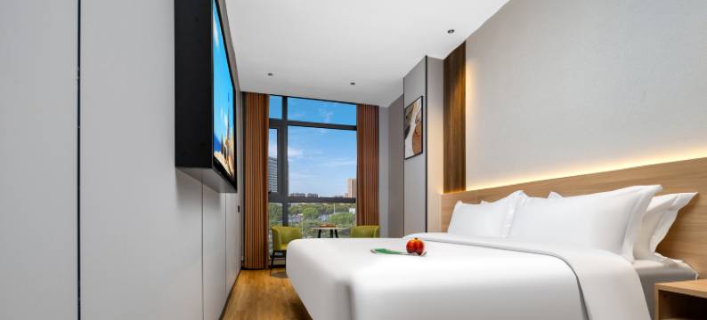 郑州蔓颐酒店(经开第八大街经开中心广场地铁站店)图片