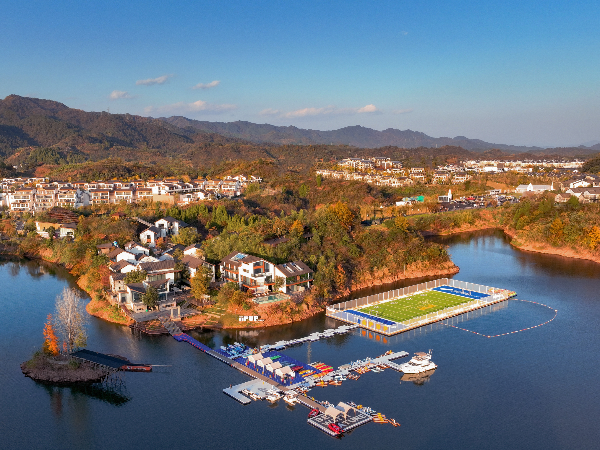 Lost Villa · Thousand-Island Over view