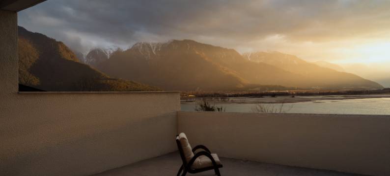 山泽居野奢桃林庭院度假民宿图片