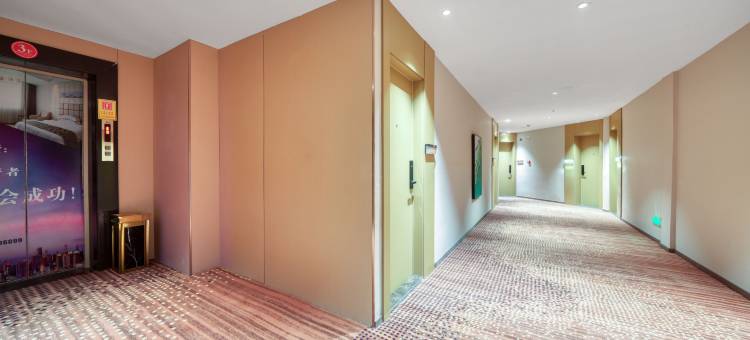 越家酒店(玉山汽车站怀玉山大道店)图片