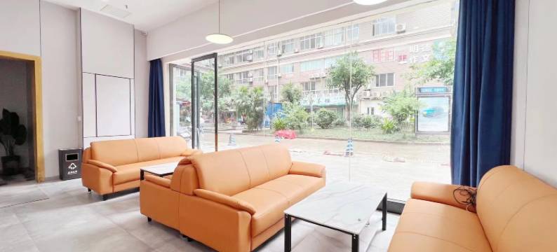 吉宜酒店(重庆观音桥步行街店)图片