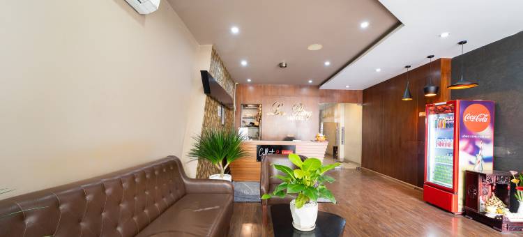 Collection O第10区靠近范汉医院前兰荣酒店(Collection O District 10 Near Van Hanh Hospital Formerly Lan Rung Hotel)图片