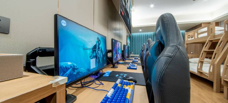 视界星空电竞酒店(西安电子科技大学边家村地铁站店)图片