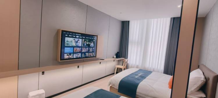 如家UP华驿智旅酒店(连云港火车东站店)图片