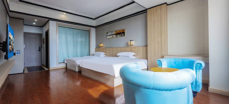 小鹿辰客酒店(广州技术师范大学白云学院店)图片