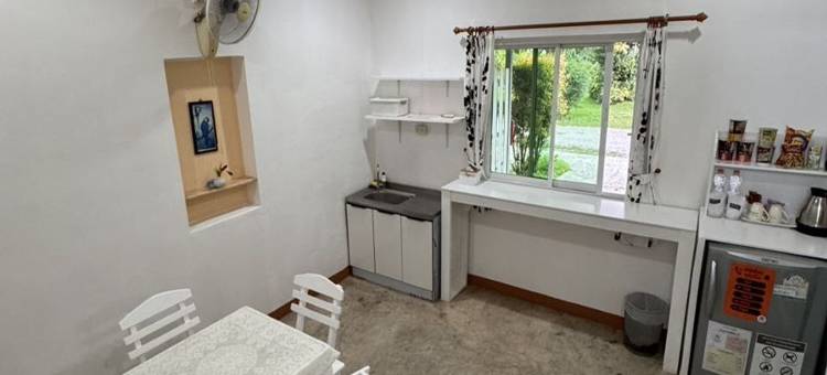 班苏安苏瑞酒店(Ban Suan Suree Resort)图片