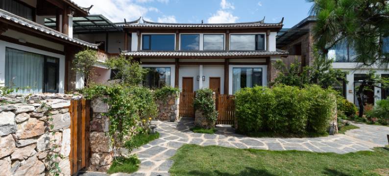 藏光喜里·日照金山丨Glimmer Haven观景美宿(白沙古镇店)图片