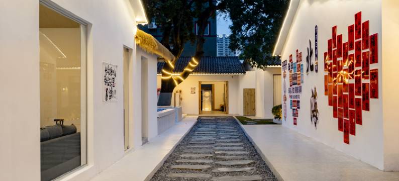 北海言汐艺术民宿(侨港风情街店)图片