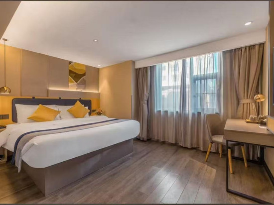 康柏·云酒店(广平火车站店)