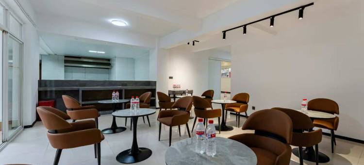 悦尚智选酒店(金平店)图片