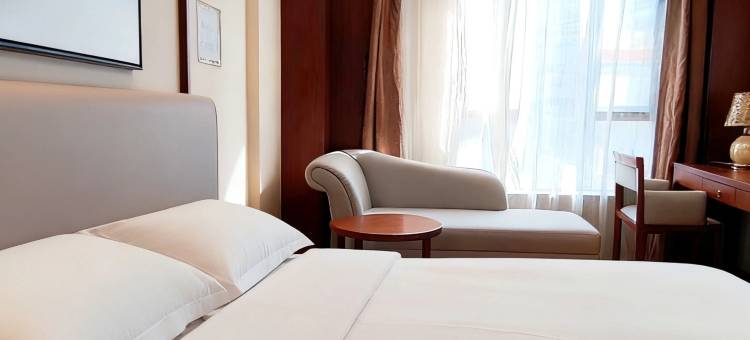 隆驿商务酒店(苍南动车站店)图片