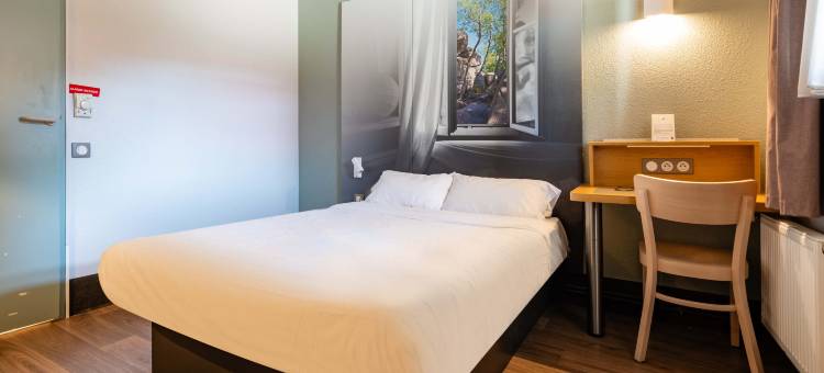 民宿酒店格勒诺布尔大学1号(B&B HOTEL Grenoble Université 1)图片