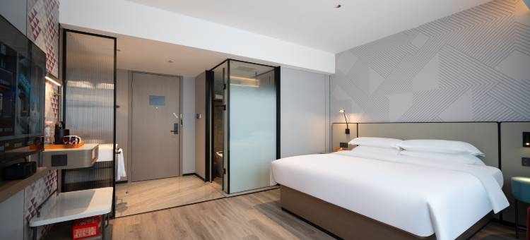 柏曼国际酒店(湘潭砂子岭窑湾历史文化旅游景区店)图片