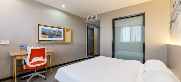 安义好莱客四季印象华驿酒店图片