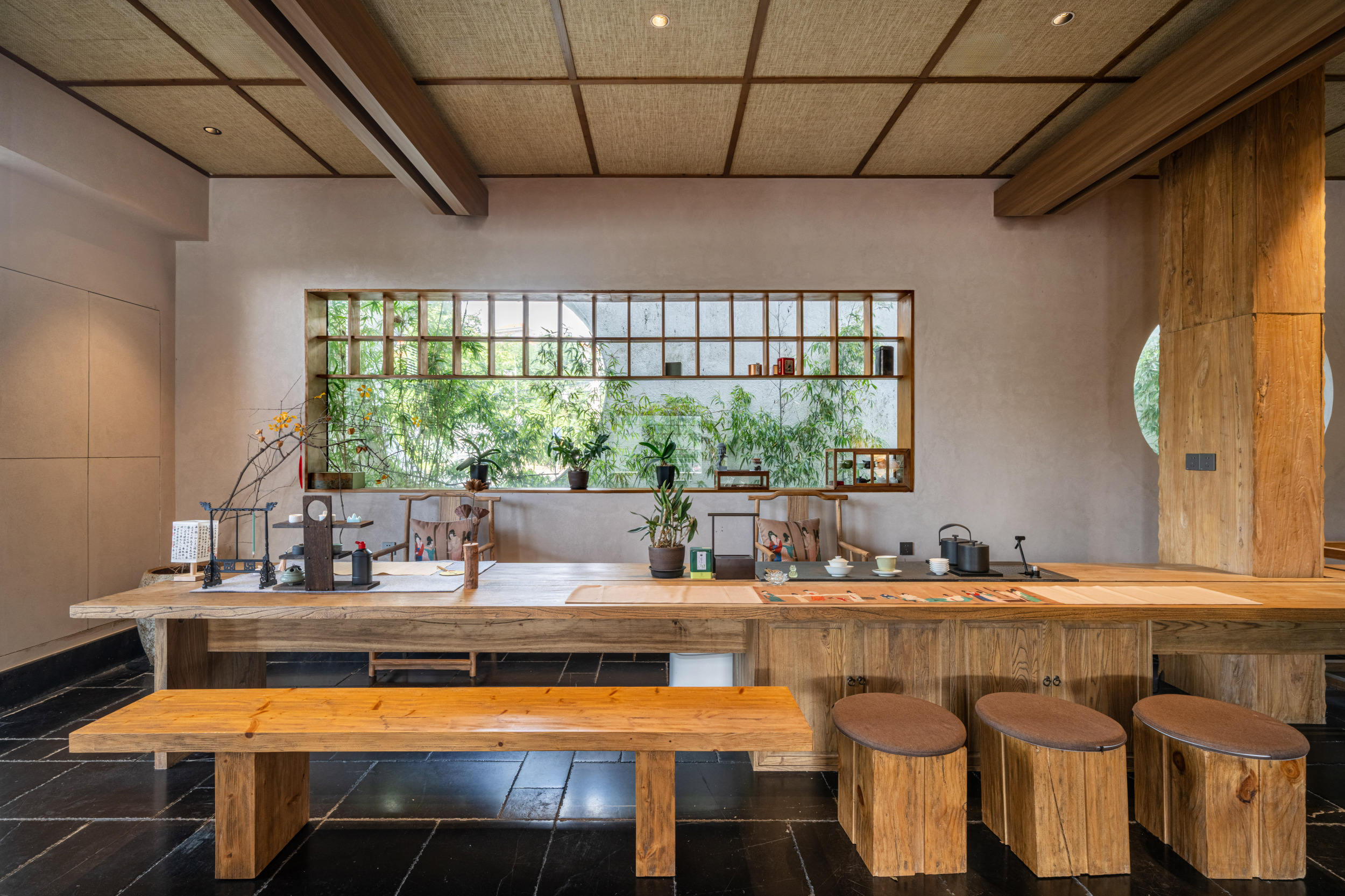 Qingyin HotelOver view