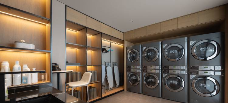 茂名电白万达广场亚朵酒店图片