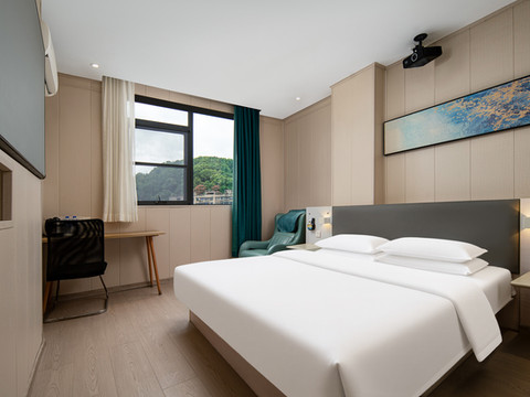 宜宾泊云酒店(冠英古街店)