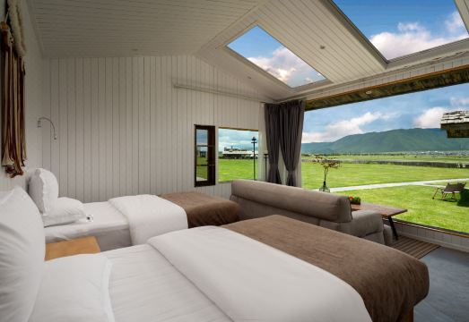 Shangri-La Skyland Tent Manor Hotel Overview