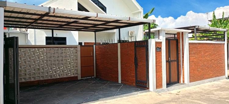 Yustien Homestay Jogja 3 Bedroom图片