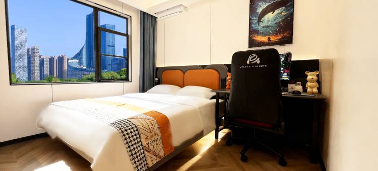 飓龙电竞酒店(绵阳高铁站店)图片