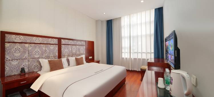 渭南皇庭商务酒店(师范学院南湖公园店)图片