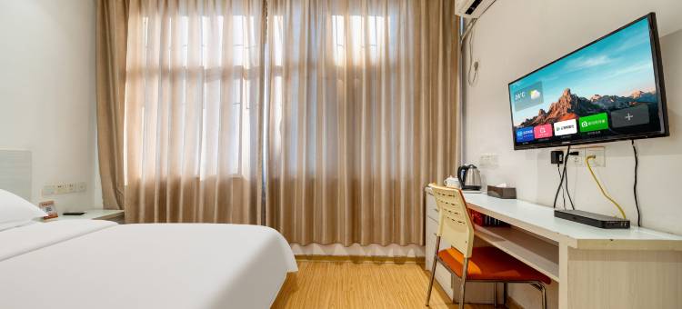 布丁酒店(南京中山陵马群地铁站店)图片