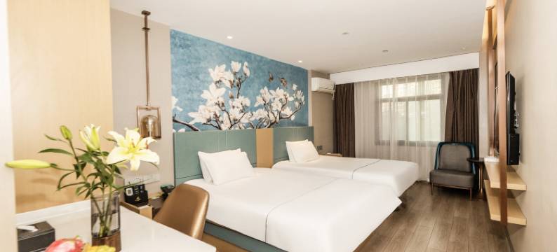 白玉兰酒店(南京奥体中心河西金鹰店)图片