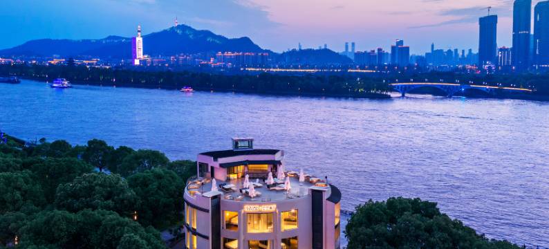 方寸·空空客厅江景民宿(五一广场湘江中路店)图片