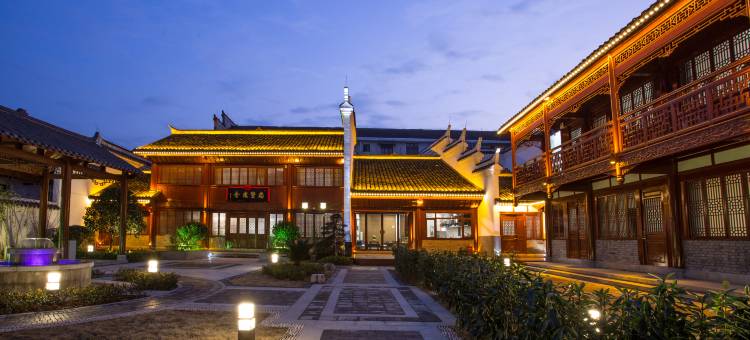 洪江黔阳古城房车露营公园图片