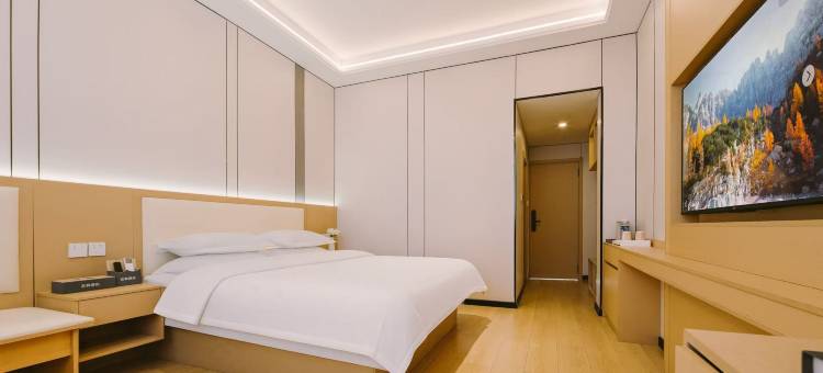 富枫酒店(昭通古城店)图片