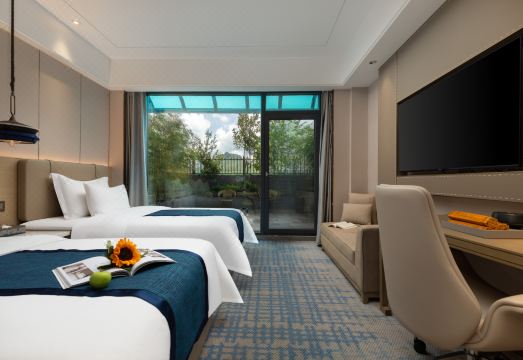 Yelang Hotel Hotel Overview