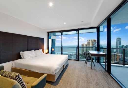 Circle on Cavill - Hosted by Coastal Letting Co. Hotel Overview
