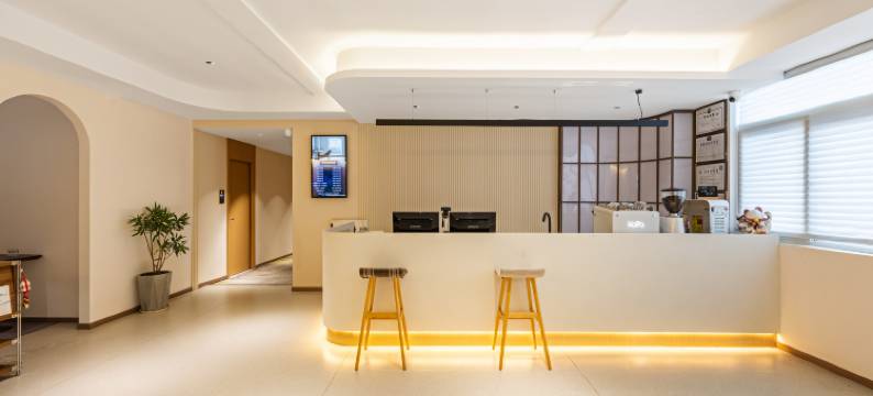 果田主题酒店(镇江江苏大学店)图片