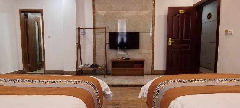 丹霞山长老峰宾馆图片