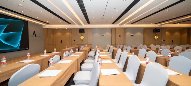 朵兰达M+酒店(五一广场IFS国金中心店)图片