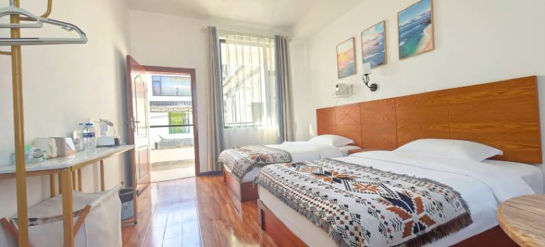 伴夏·花屿轻奢民宿(大理古城南门店)图片