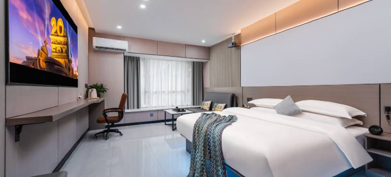 艺丰·科技智能都市云端影音观景酒店(花果园购物中心店)图片