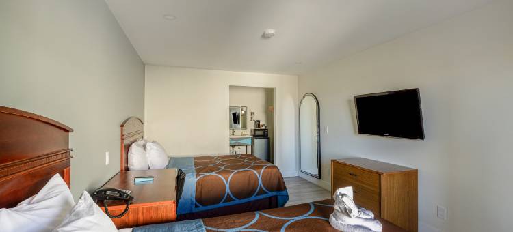 Townhouse Barstow On Historic Route 66 CA  I 15图片