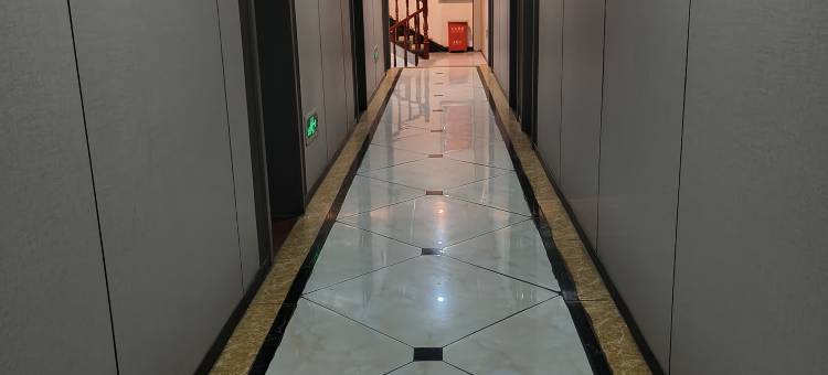 江盛商务宾馆(共青城高铁站店)图片