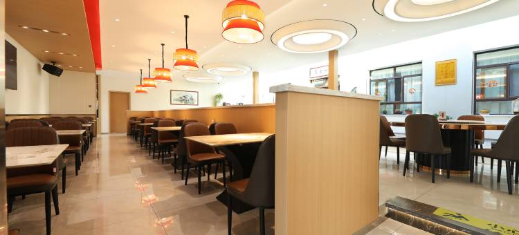 镜泊湖·逸湖逸居酒店(镜泊湖景区店)图片