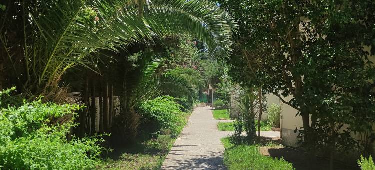 亚斯米内哈马马特公寓，靠近海滩和码头(Apartment in Yasmine Hammamet Near the Beach and Marina)图片
