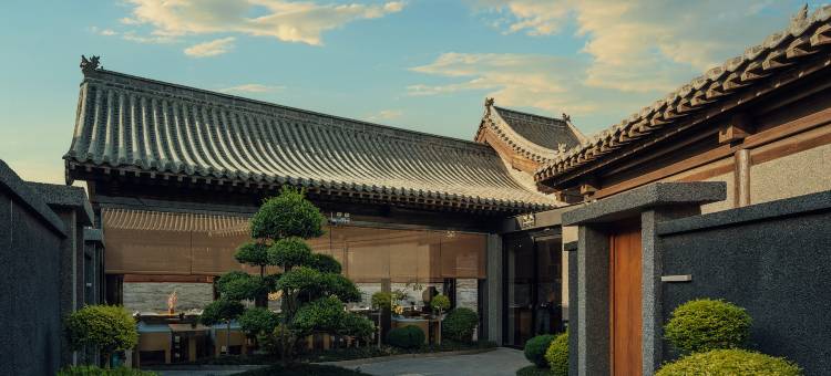 容锦温泉度假酒店(忻州古城店)图片