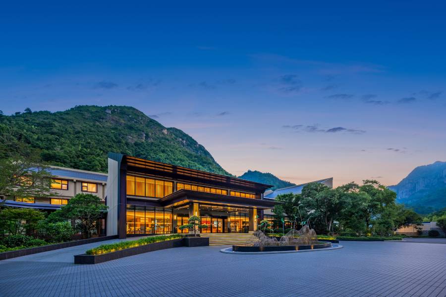 温州樂清雁蕩山芳草地度假酒店