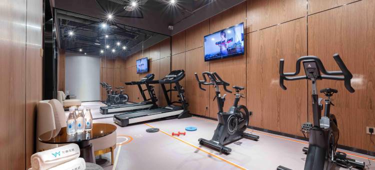 万澳酒店(西安高铁北客站行政中心地铁站店)图片