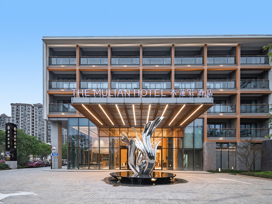 木莲庄酒店(上海之鱼店)