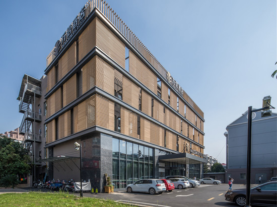 万信酒店(上海国际旅游度假区川沙地铁站店)