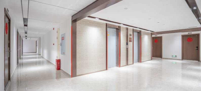 优漫酒店(新都保利大都汇店)图片