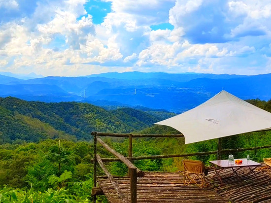 高黎贡山帐篷徒步民宿