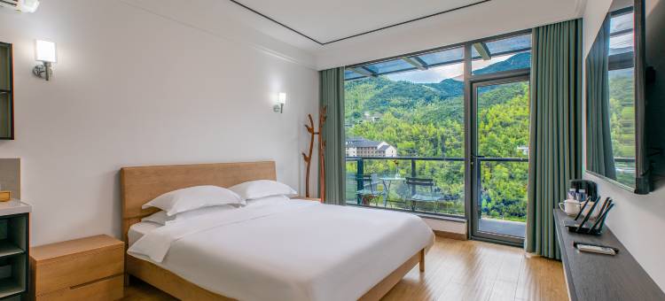 莫干山莫瑶民宿(江南瑶坞旅游度假区店)图片