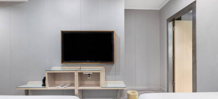 锐思特酒店(湖北工程学院店)图片